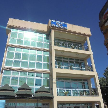 Winta Hotel Harar ภายนอก รูปภาพ